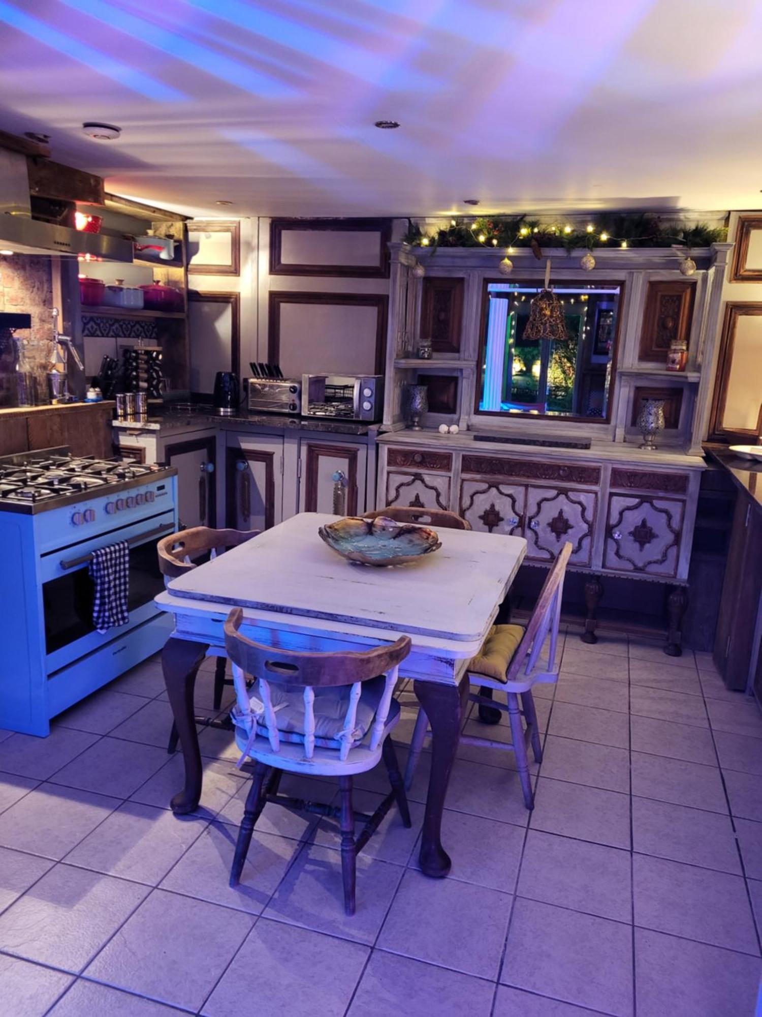 Seaside Hideaway St Leonards Apartment เฮสติงส์ ห้อง รูปภาพ